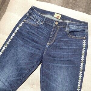 Driftwood Jeans Marilyn Classic Fit Skinny Embroidered Raw Hem Women's 28 Denim